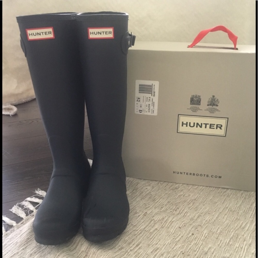 Like New Hunter boots